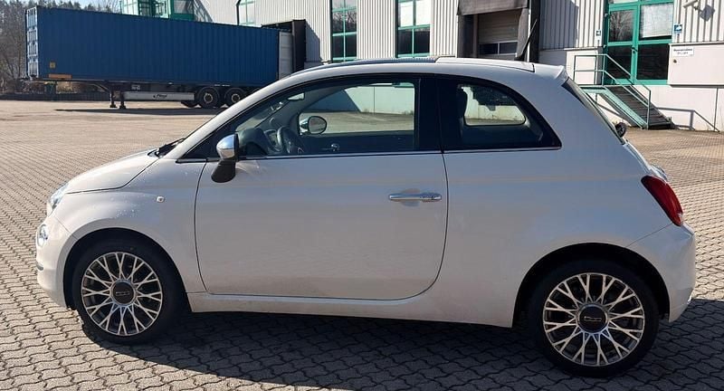 Gebraucht Fiat 500 Lounge 69 PS (50 kW) 2016 Weiß Kleinwagen