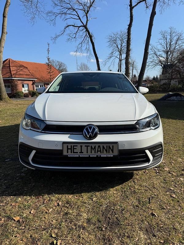 Gebraucht VW Polo Move 80 PS (58 kW) 2023 Pure white Kleinwagen