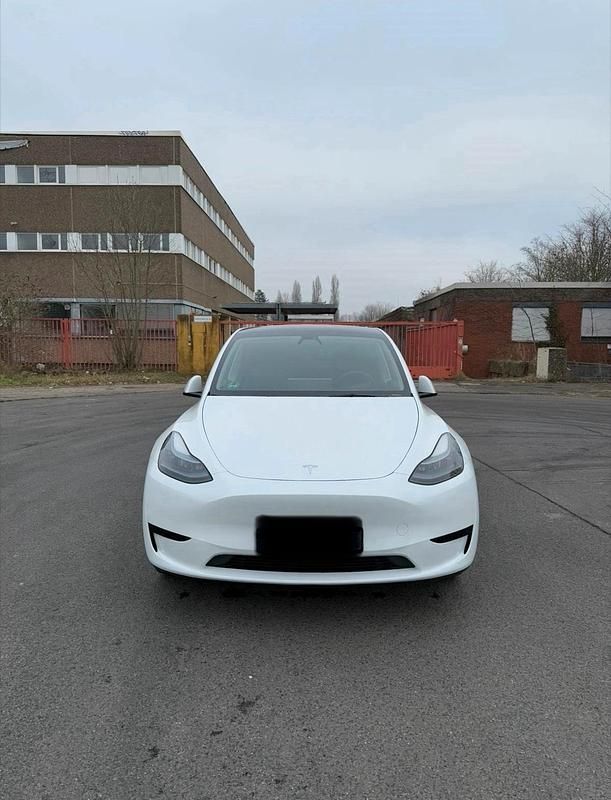Gebraucht Tesla Model Y 378 kW (514 PS) 2023 Weiß SUV