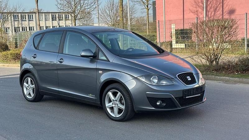 Gebraucht Seat Altea Copa 105 PS (77 kW) 2013 Grau Limousine