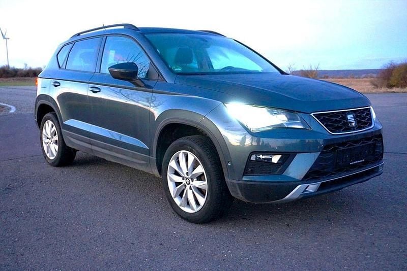 Gebraucht Seat Ateca Style 150 PS (110 kW) 2017 Grau SUV