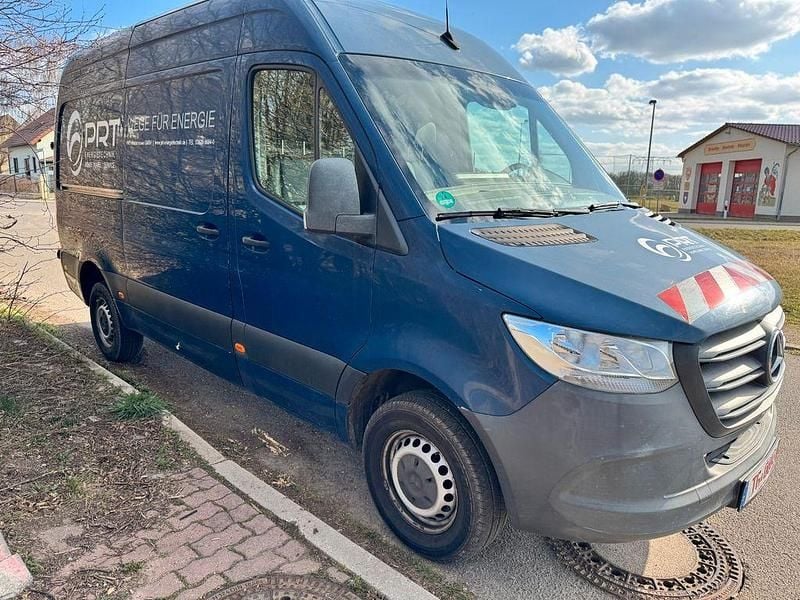 Gebraucht Mercedes Sprinter 163 PS (119 kW) 2019 Blau Van