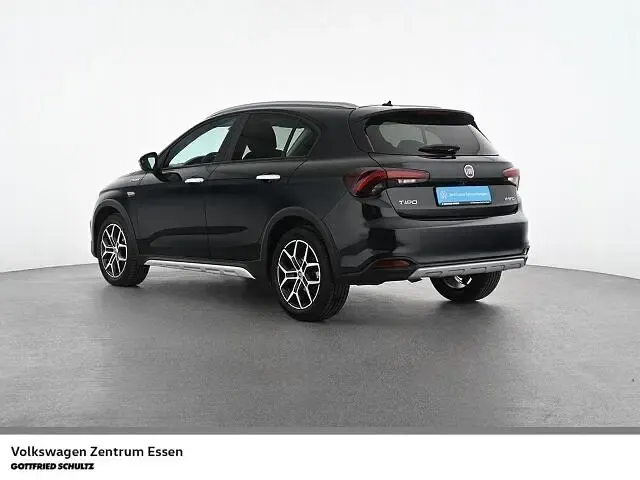 Gebraucht Fiat Tipo Connect 131 PS (96 kW) 2023 Schwarz Limousine