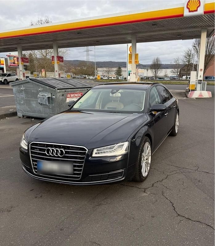 Gebraucht Audi A8L 258 PS (189 kW) 2015 Blau Limousine