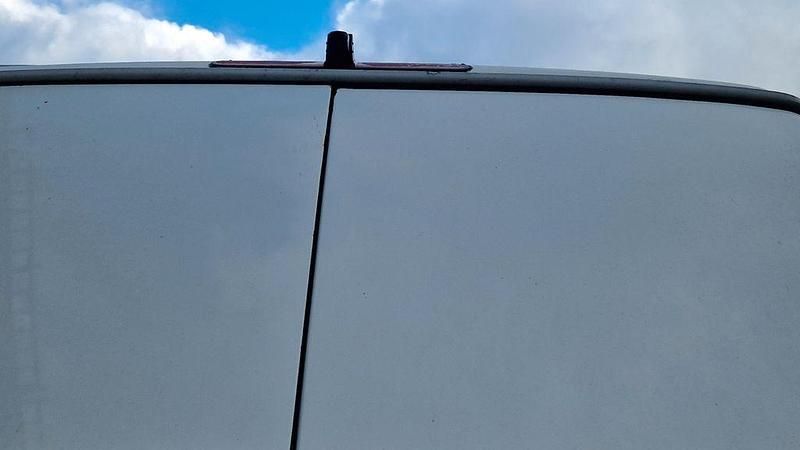 Gebraucht VW T5 102 PS (75 kW) 2008 Weiß Van