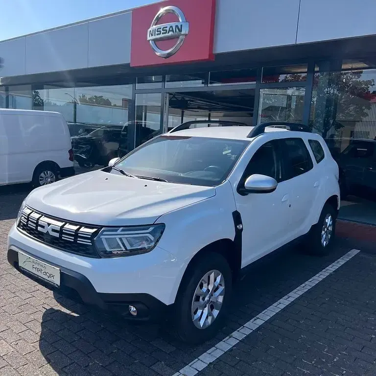Gebraucht Dacia Duster Expression 116 PS (85 kW) 2023 Weiß SUV
