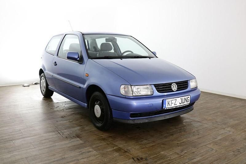 Gebraucht VW Polo 75 PS (55 kW) 1995 Blau Limousine