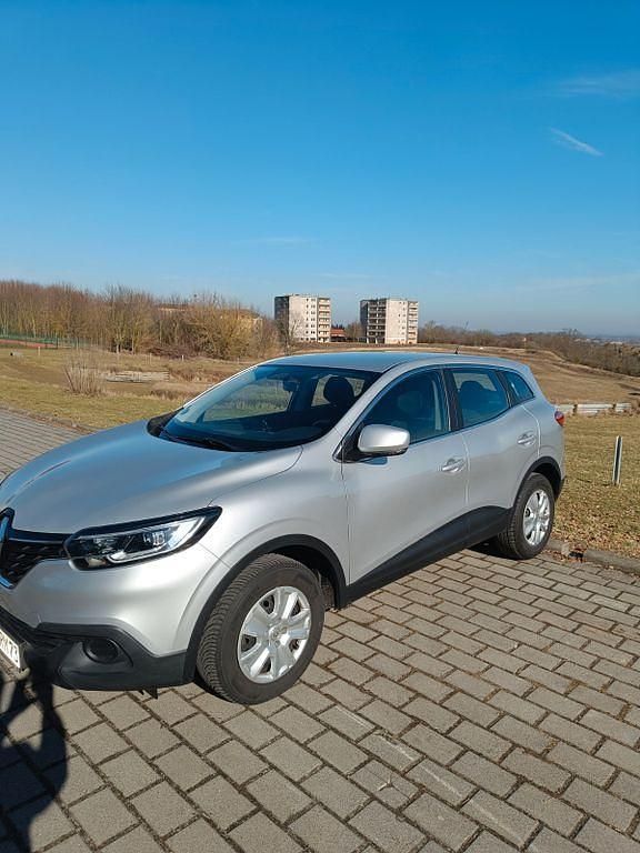 Gebraucht Renault Kadjar Life 131 PS (96 kW) 2017 Silber SUV