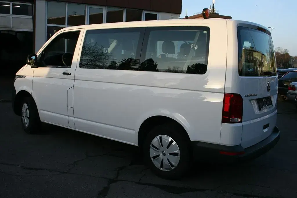 Gebraucht VW Caravelle 110 PS (80 kW) 2020 Candyweiss Van