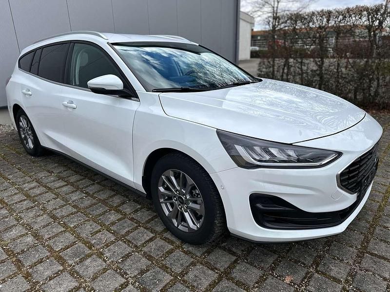 Gebraucht Ford Focus Titanium X 116 PS (85 kW) 2023 Weiß Kombi
