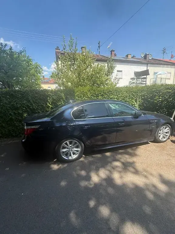 Gebraucht BMW 523 Performance 190 PS (139 kW) 2007 Beige Limousine