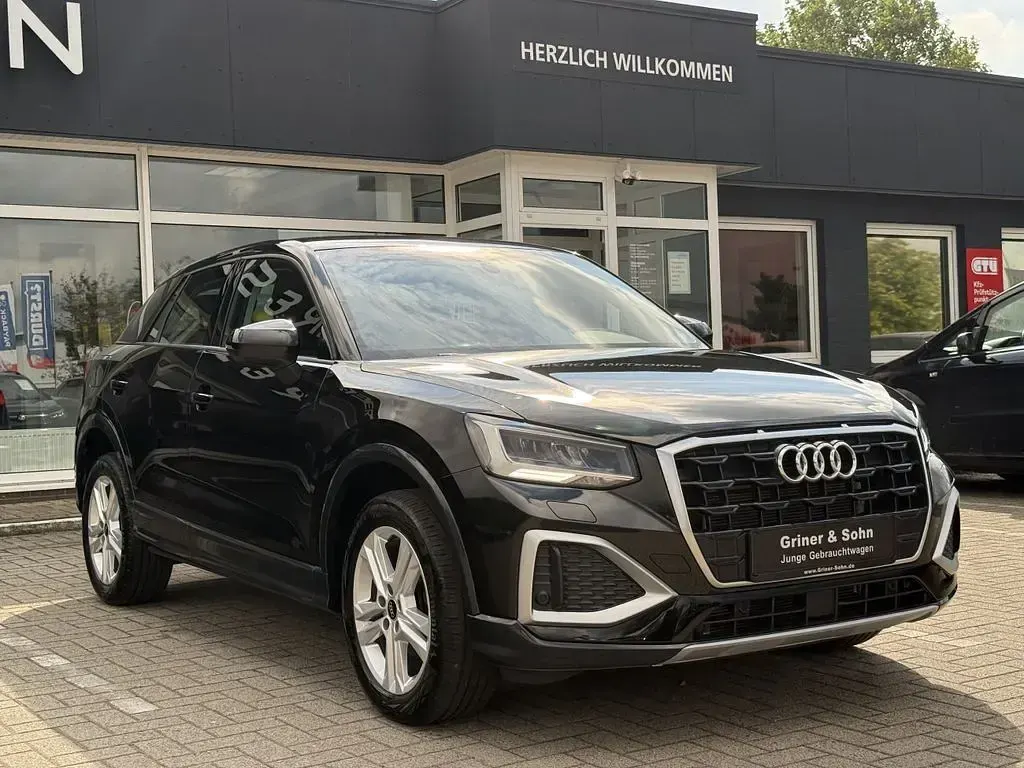 Gebraucht Audi Q2 Advanced 150 PS (110 kW) 2023 Schwarz SUV