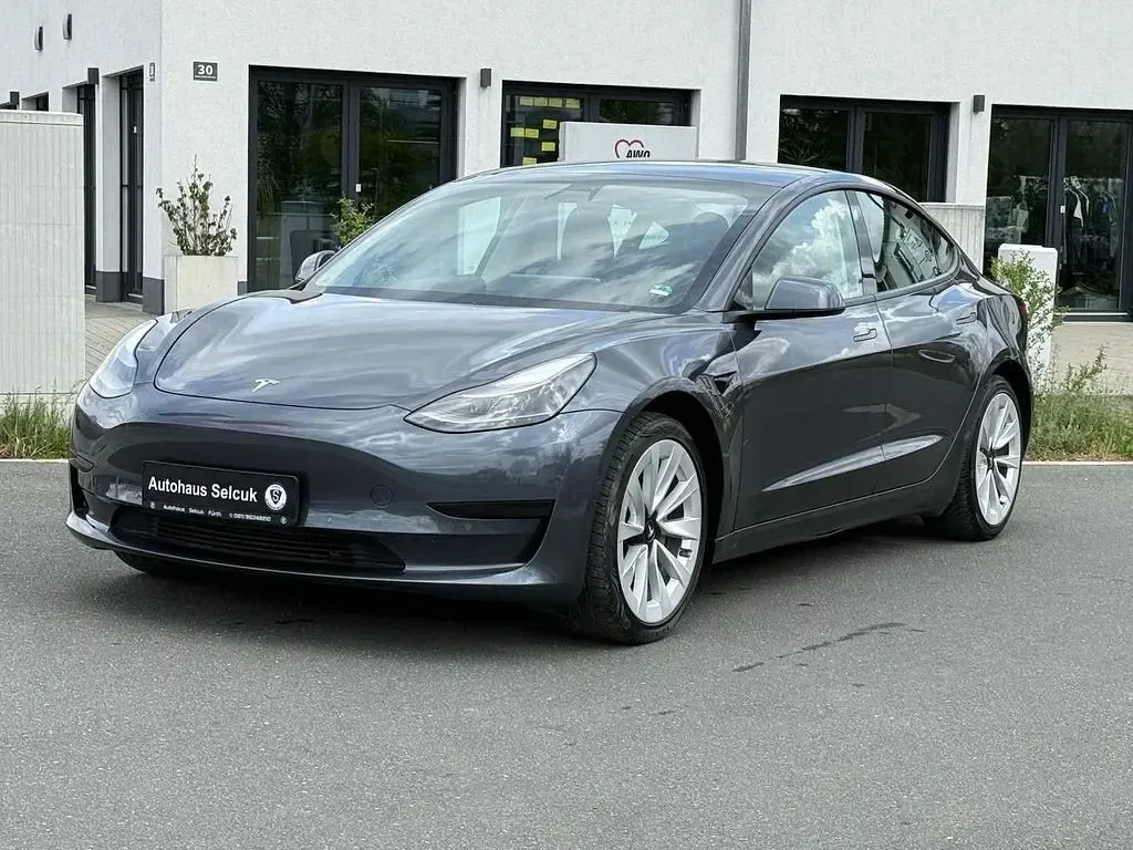 Usado Tesla Model 3 Standard Range Plus 239 kW (325 CV) 2021 Gris Berlina