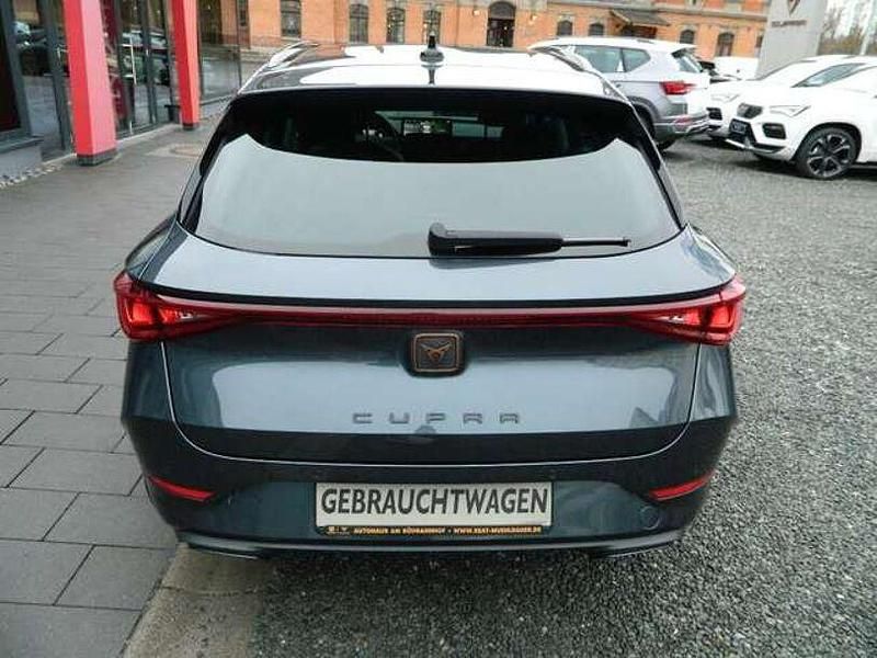 Second-hand Cupra Leon 150 CP (110 kW) 2023 Gri Break