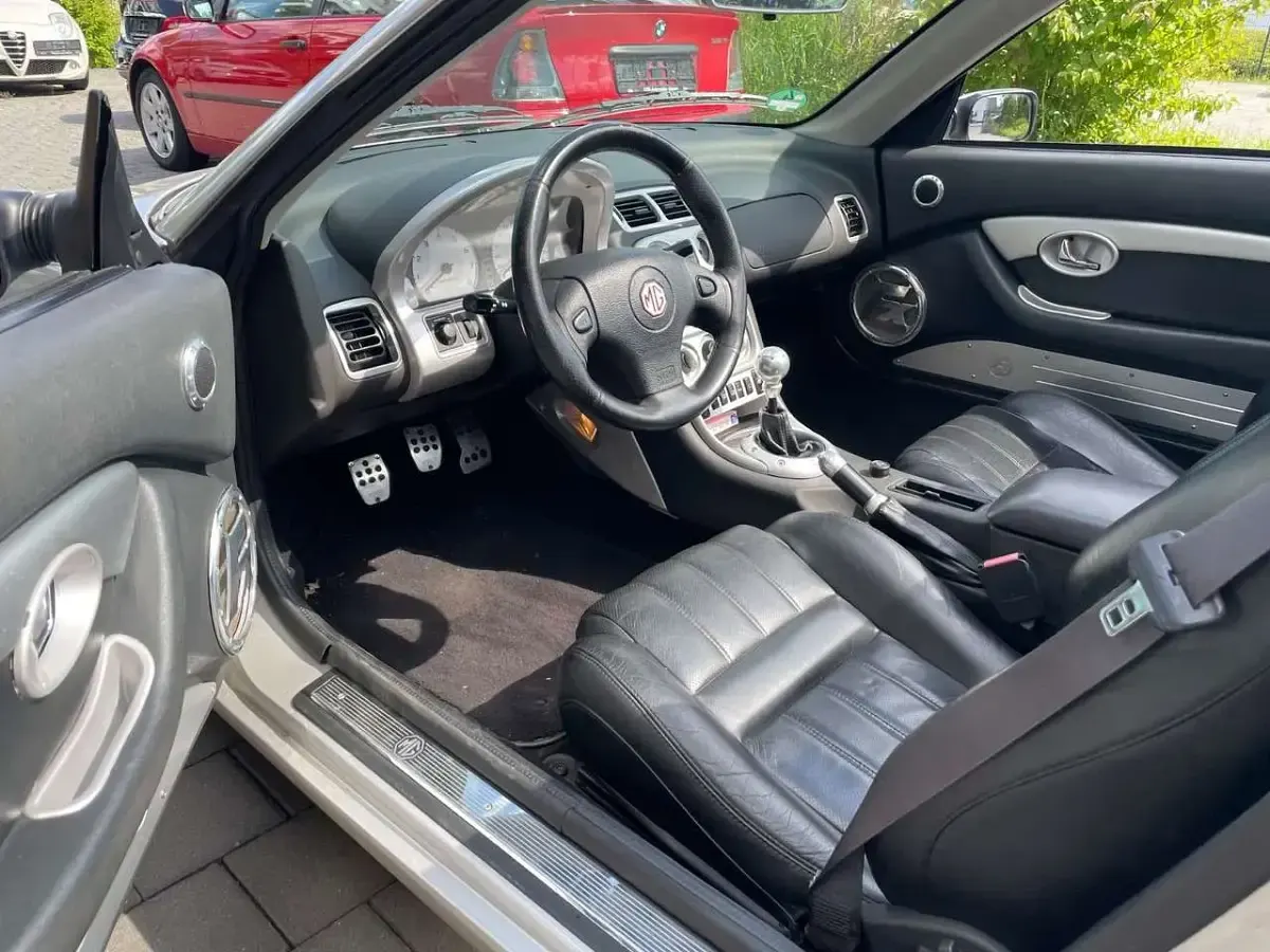 Gebraucht MG F 120 PS (88 kW) 2000 Silber Cabrio