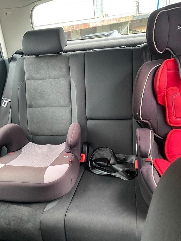 Gebraucht VW Golf VI 122 PS (89 kW) 2009 Grau Kleinwagen