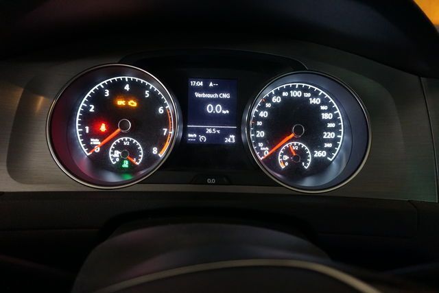 Gebraucht VW Golf VII 110 PS (80 kW) 2014 Weiß Limousine