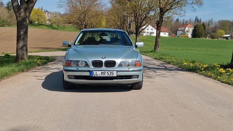 Gebraucht BMW 535 235 PS (172 kW) 1997 Silber Limousine