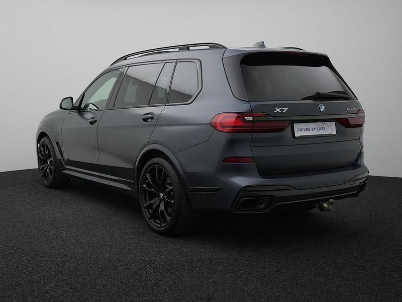 Gebraucht BMW X7 M Sport 333 PS (244 kW) 2021 Sonderlackierung SUV
