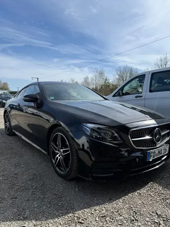 Usata Mercedes E350 AMG 286 CV (210 kW) 2019 Nero Coupé