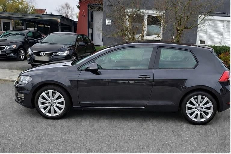 Gebraucht VW Golf VII 86 PS (63 kW) 2017 Grau Limousine