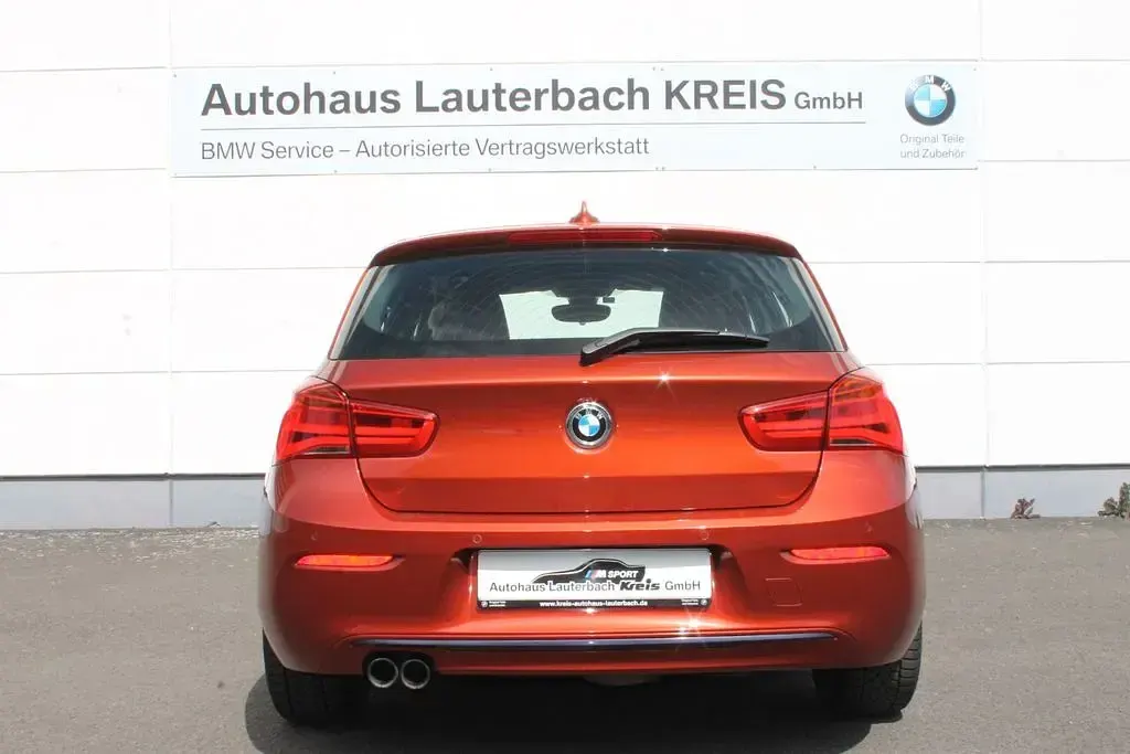Gebraucht BMW 120 Sport Line 190 PS (139 kW) 2018 Orange Kleinwagen