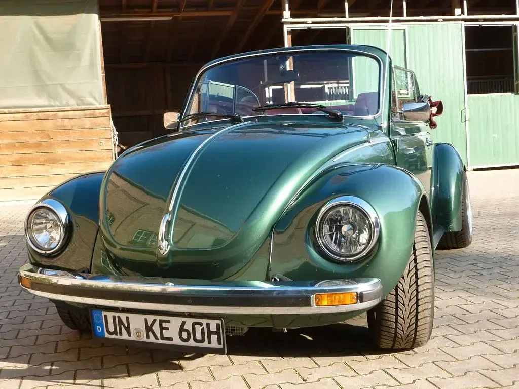 Gebraucht VW Käfer 94 PS (69 kW) 1977 Grün Cabrio
