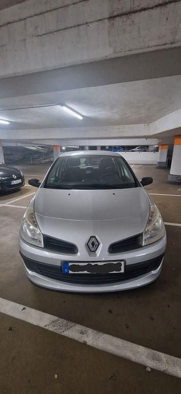 Gebraucht Renault Clio II Authentique 75 PS (55 kW) 2008 Schwarz Limousine