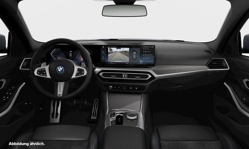 Gebraucht BMW 320e M Sport 163 PS (119 kW) 2023 M brooklyn grau Kombi