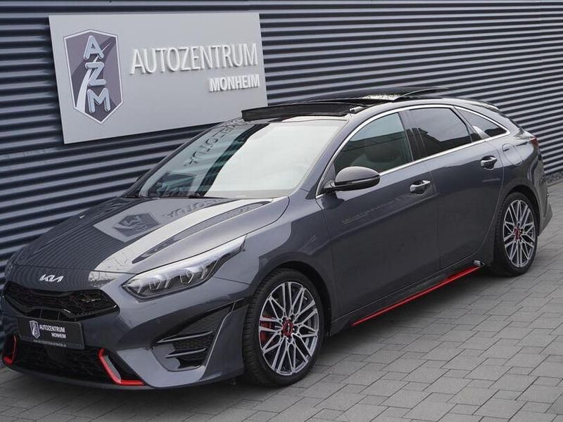 Gebraucht Kia ProCeed GT GT 204 PS (150 kW) 2022 Pentametal metallic Kleinwagen