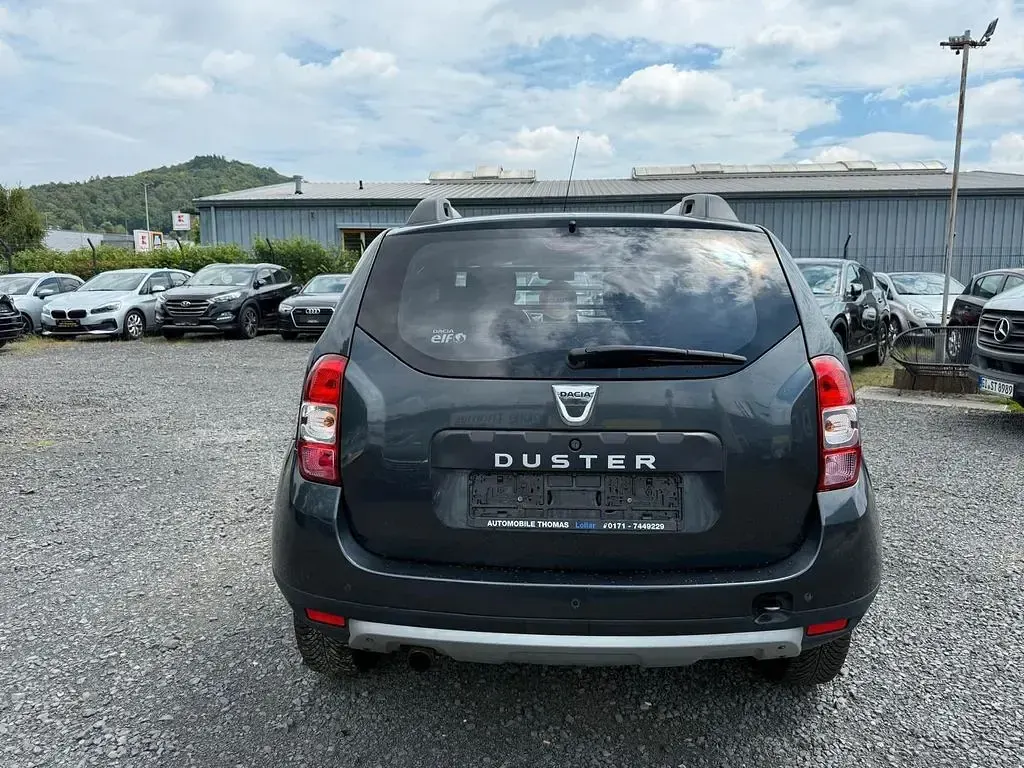 Gebraucht Dacia Duster Black Shadow 125 PS (91 kW) 2017 Schwarz SUV