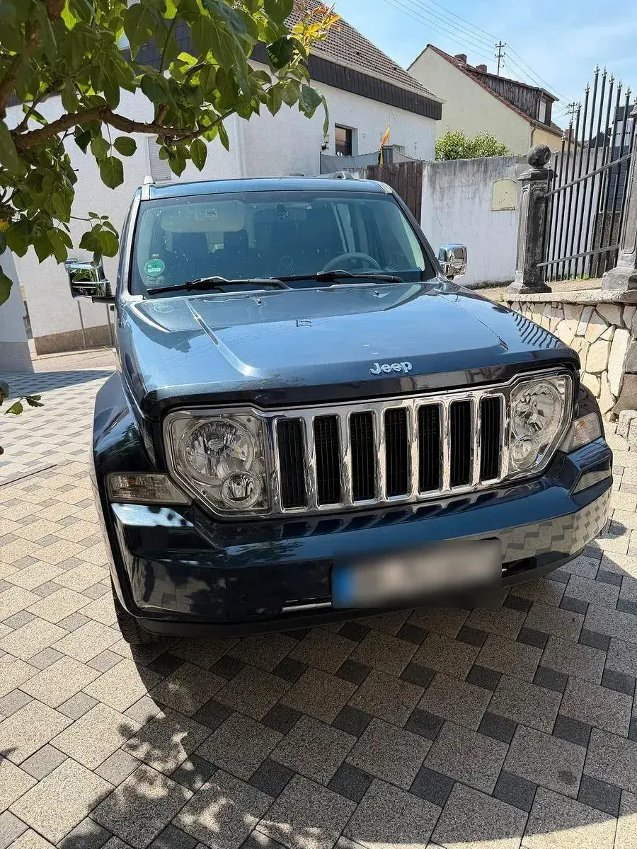 Gebraucht Jeep Cherokee Limited 204 PS (150 kW) 2008 Blau SUV