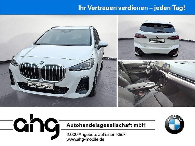 Weiß Gebraucht 2024 BMW 218 Active Tourer M Sport Van / Kleinbus | 33.260 € (Fairer Preis) - Bild 1/4