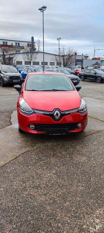 Gebraucht Renault Clio IV LIMITED 73 PS (53 kW) 2016 Rot Kleinwagen