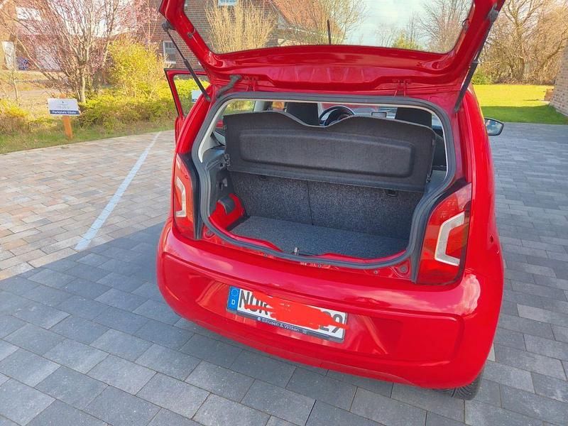 Gebraucht VW up! 60 PS (44 kW) 2014 Rot Kleinwagen