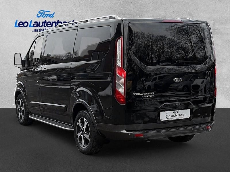 Gebraucht Ford Tourneo Custom Active 185 PS (136 kW) 2021 Agate black Van
