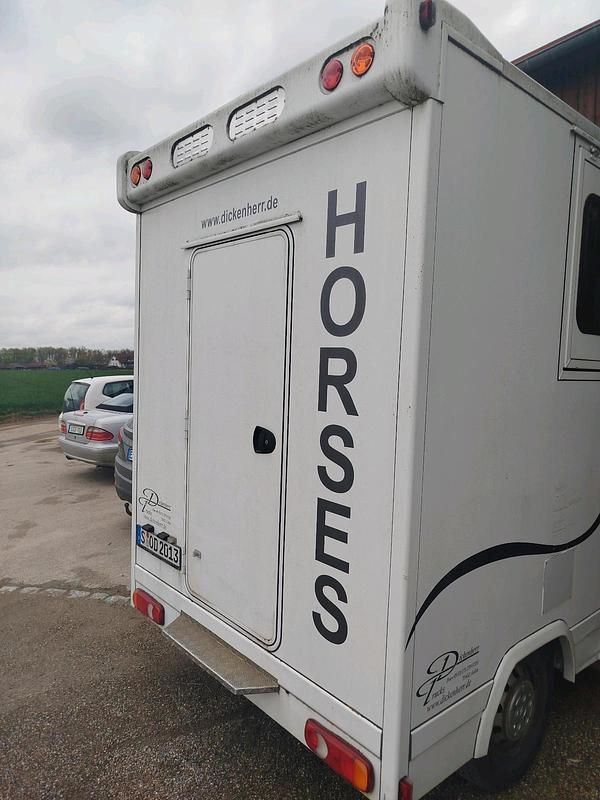 Second-hand Citroën Jumper 135 CP (99 kW) 2013 Alb Monovolum