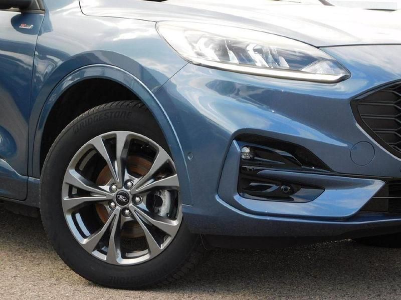 Gebraucht Ford Kuga ST-Line 152 PS (111 kW) 2022 SUV