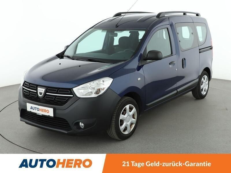 Blau Gebraucht 2018 Dacia Dokker Ambiance Van | 10.160 € (Etwas zu teuer) - Bild 1/3