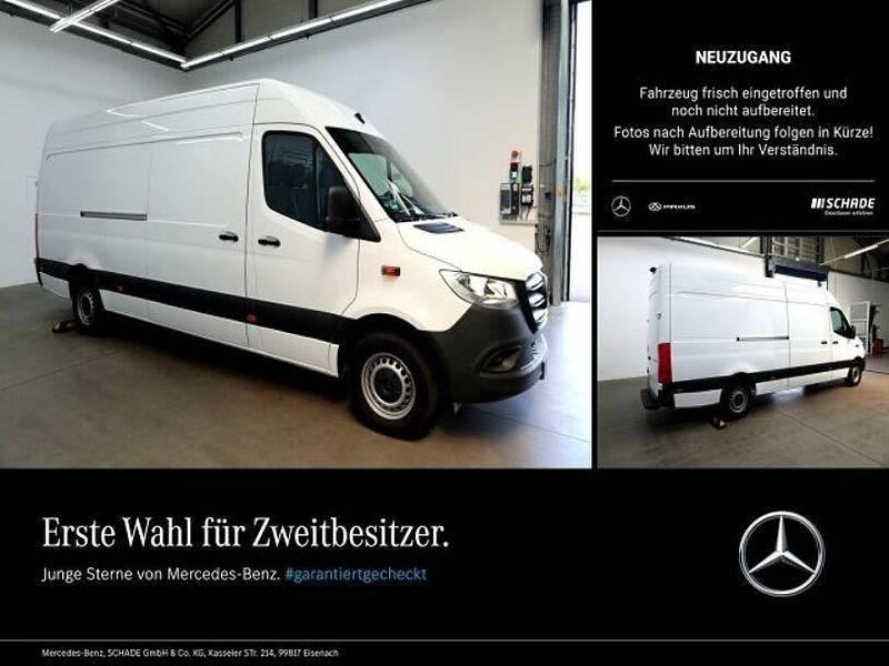 Weiss Gebraucht 2023 Mercedes Sprinter Van | 31.523 € (Superpreis) - Bild 1/4