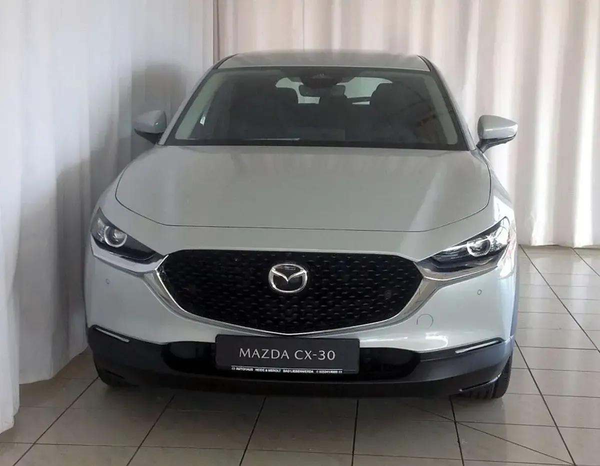 Neu Mazda CX-30 Center-Line 140 PS (102 kW) 2026 Weiß SUV