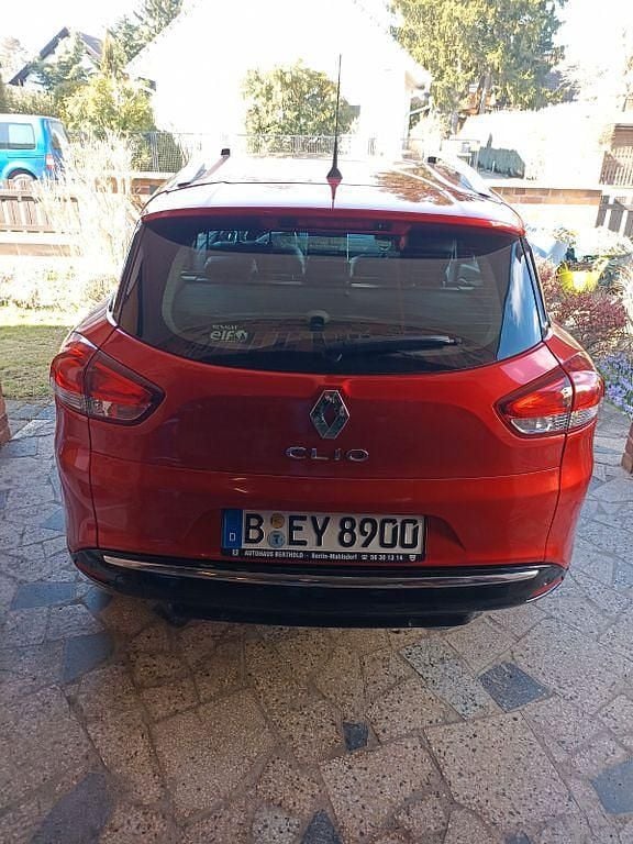 Gebraucht Renault Clio IV Bose Edition 118 PS (86 kW) 2018 Rot Limousine