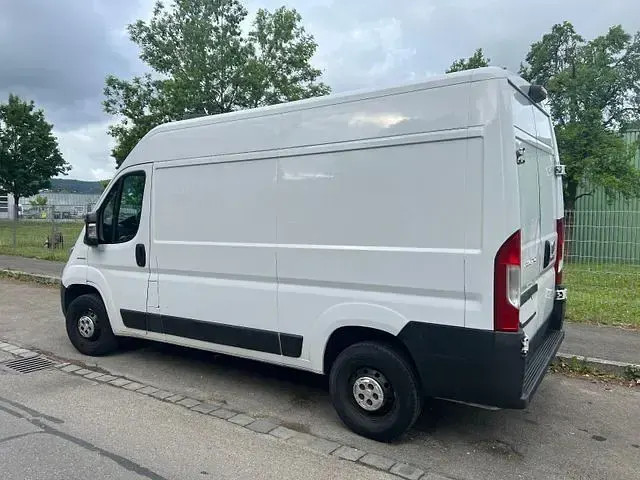 Gebraucht Fiat Ducato 131 PS (96 kW) 2018 Weiß Van
