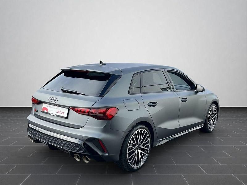 Gebraucht Audi S3 Advanced 333 PS (244 kW) 2024 Matteffektlackierung audi excl Limousine