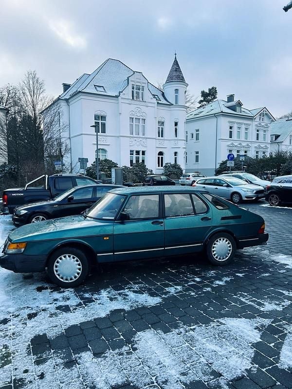 Gebraucht Saab 900 140 PS (102 kW) 1993 Grün Kombi