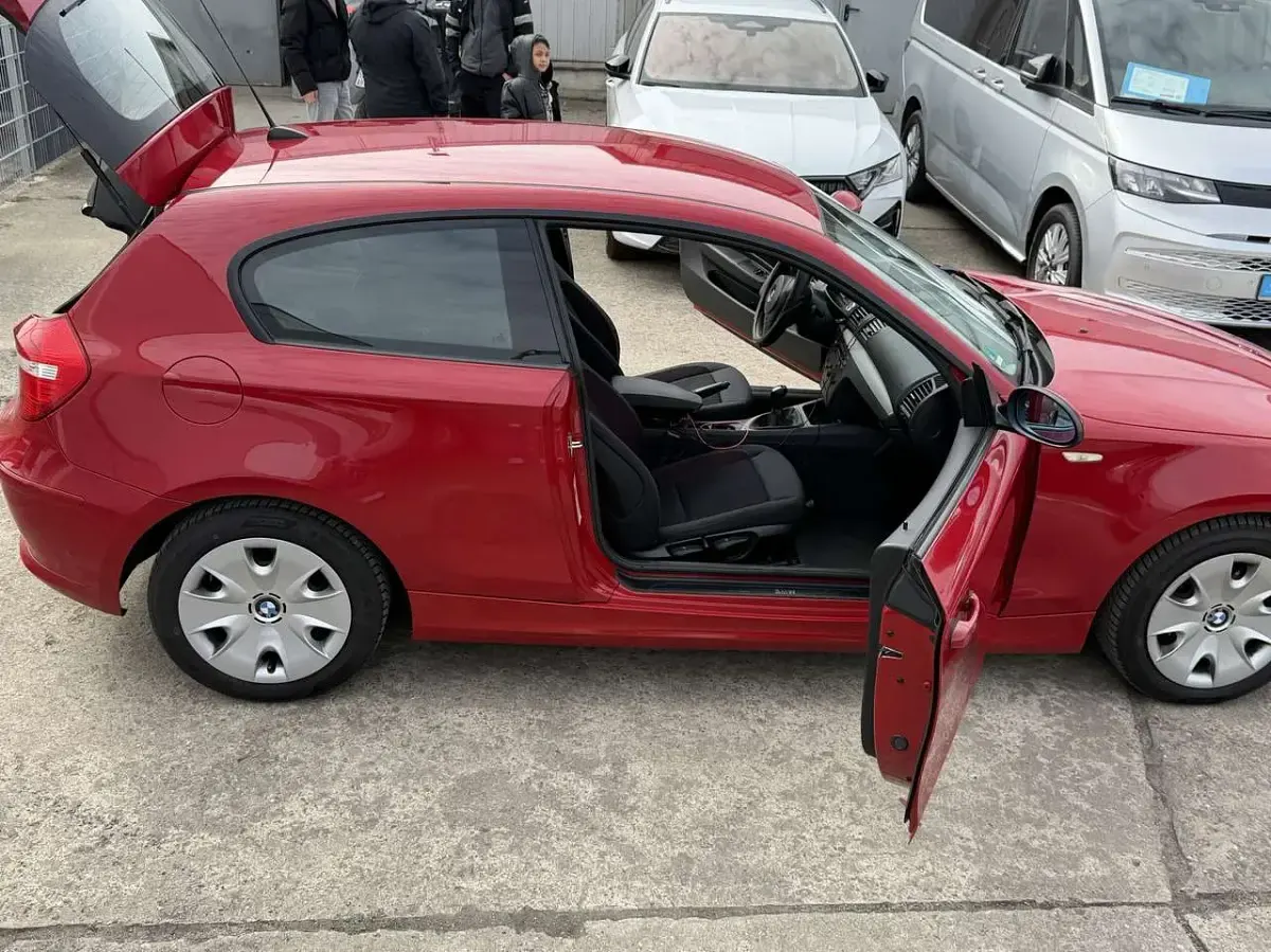 Gebraucht BMW 116 122 PS (89 kW) 2008 Kleinwagen