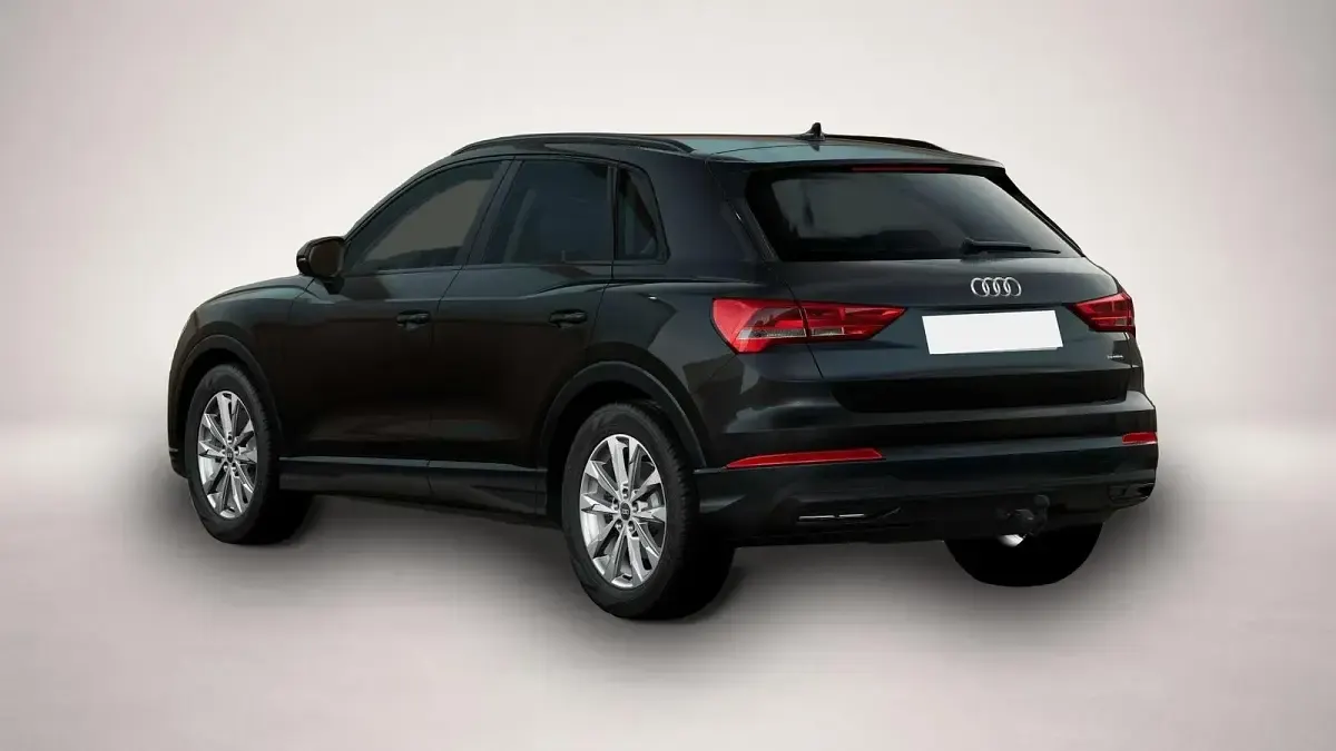 Gebraucht Audi Q3 Advanced 190 PS (139 kW) 2026 Manufacturer SUV