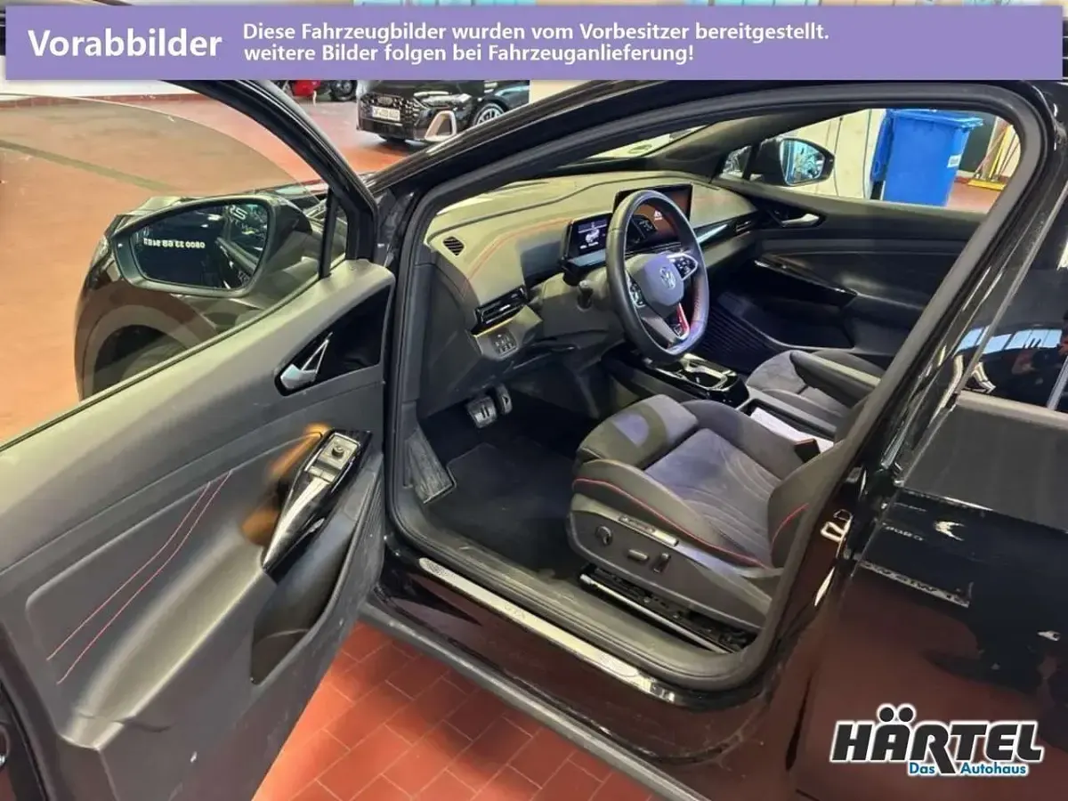 Gebraucht VW ID.5 GTX 219 kW (299 PS) 2023 Grenadillschwarz (black), metallic SUV