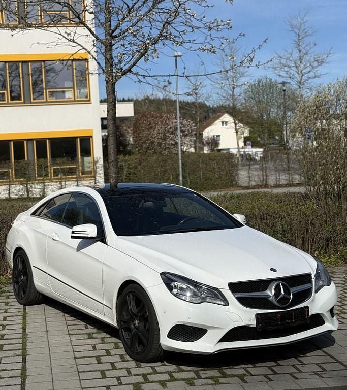 Second-hand Mercedes E250 204 CP (150 kW) 2013 Alb Coupe