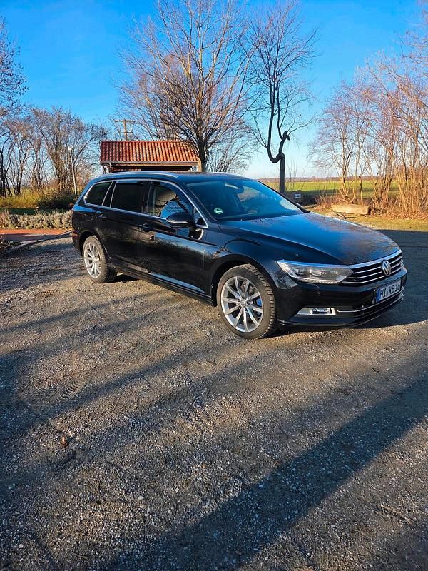 Gebraucht VW Passat 150 PS (110 kW) 2018 Schwarz Kombi
